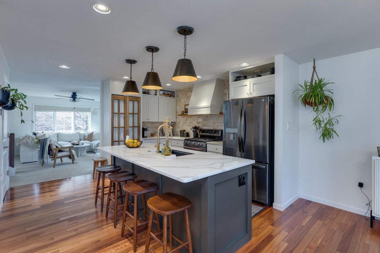 2666 Dungarvan Rd - Photo 3 of 4