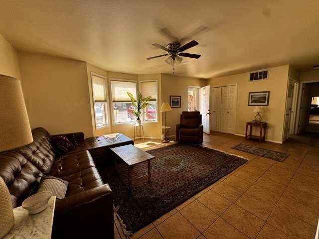 1700 Calle De Oriente Norte - Photo 3 of 15