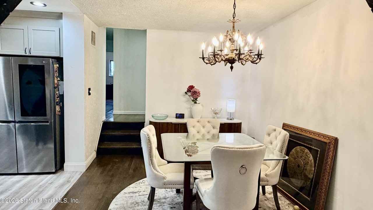 20 Fenway Cir #2FL - Photo 5 of 9