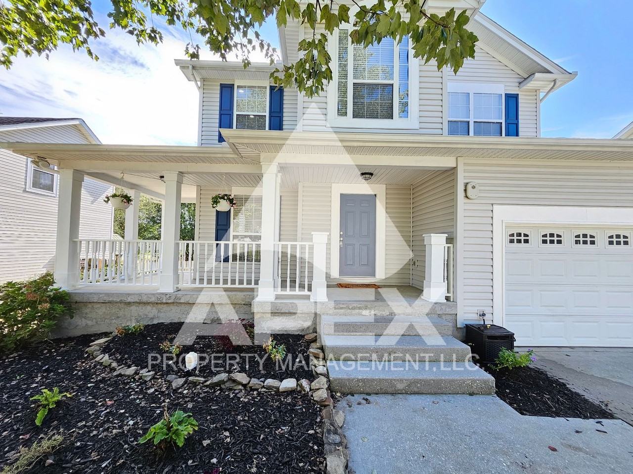 4336 Aylesbury Dr - Photo 2 of 34