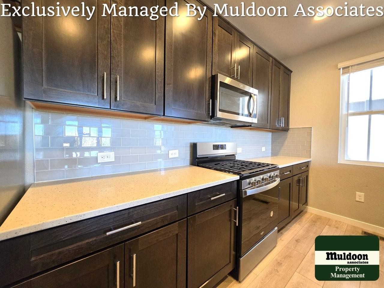 3629 Levy Park Dr - Photo 7 of 32