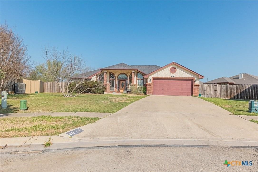 4011 Salt Fork Dr - Photo 2 of 34