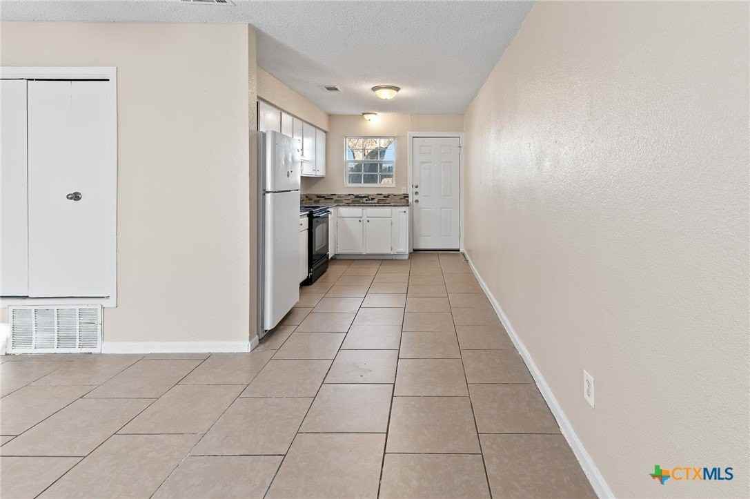 410 Old Thorndale Rd - Photo 4 of 13