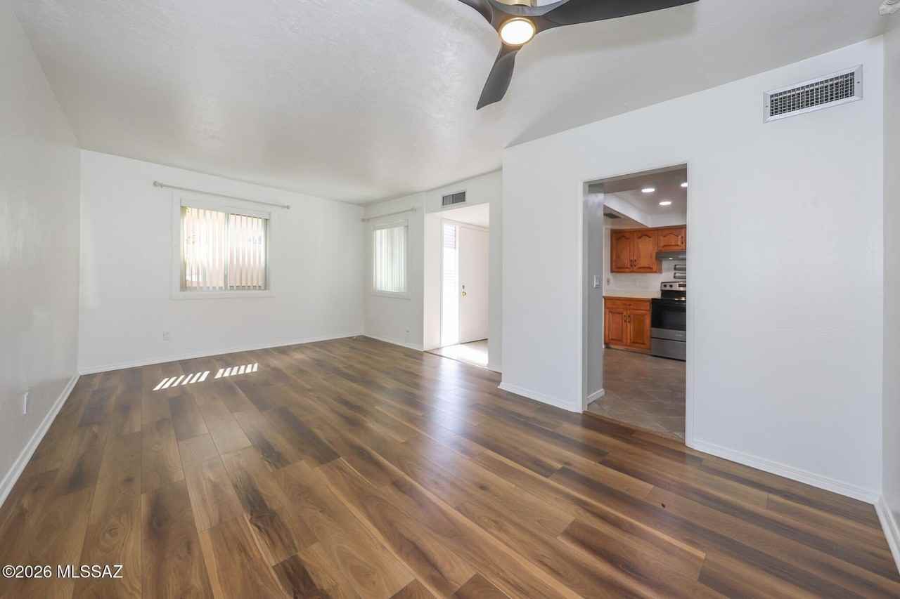 2056 S Quail Hollow Dr - Photo 7 of 20