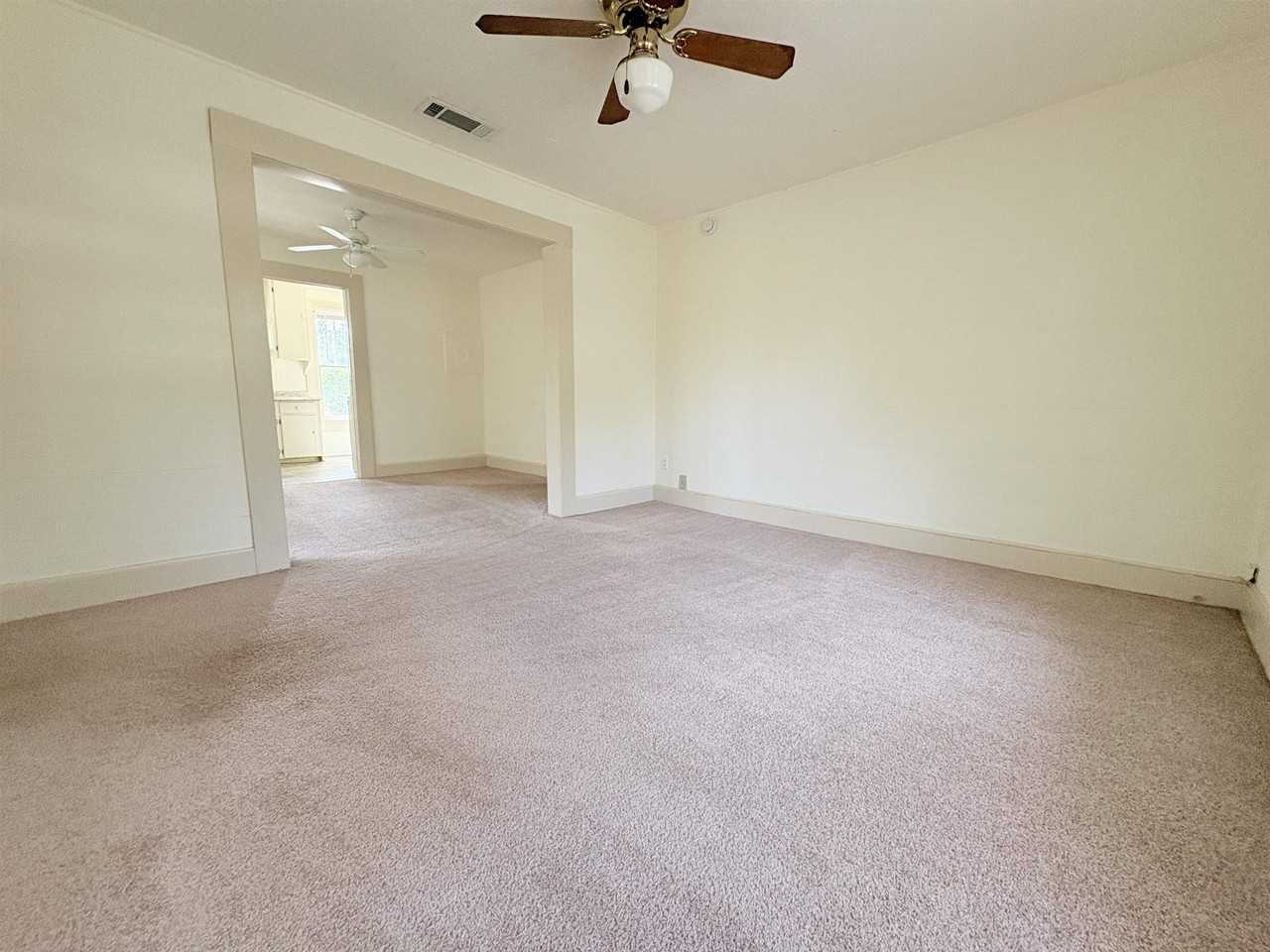 1612 N M L King Jr Blvd #UP - Photo 3 of 13