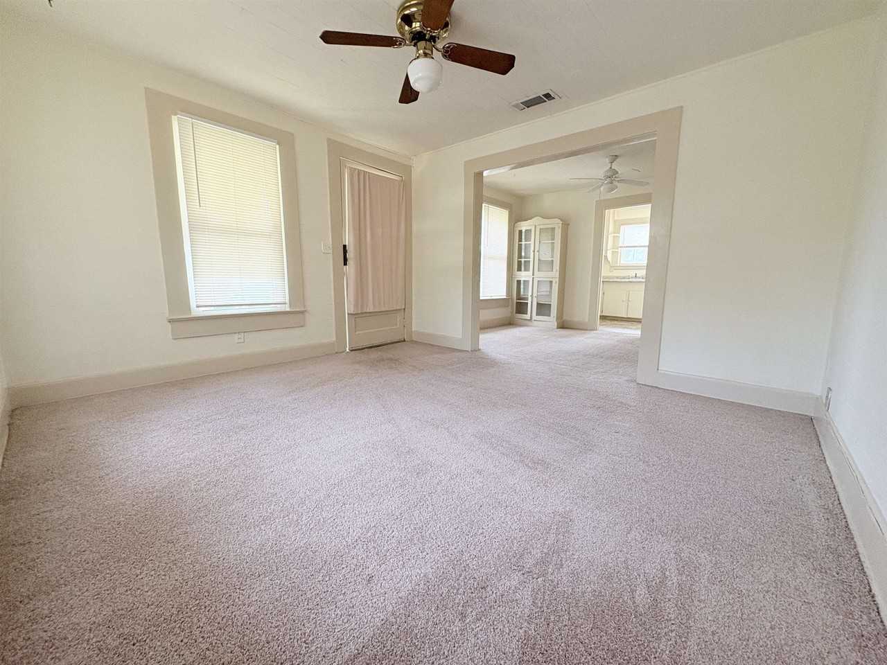 1612 N M L King Jr Blvd #UP - Photo 4 of 13