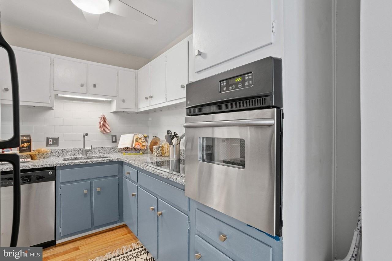 4600 Connecticut Ave Nw #728 - Photo 7 of 20