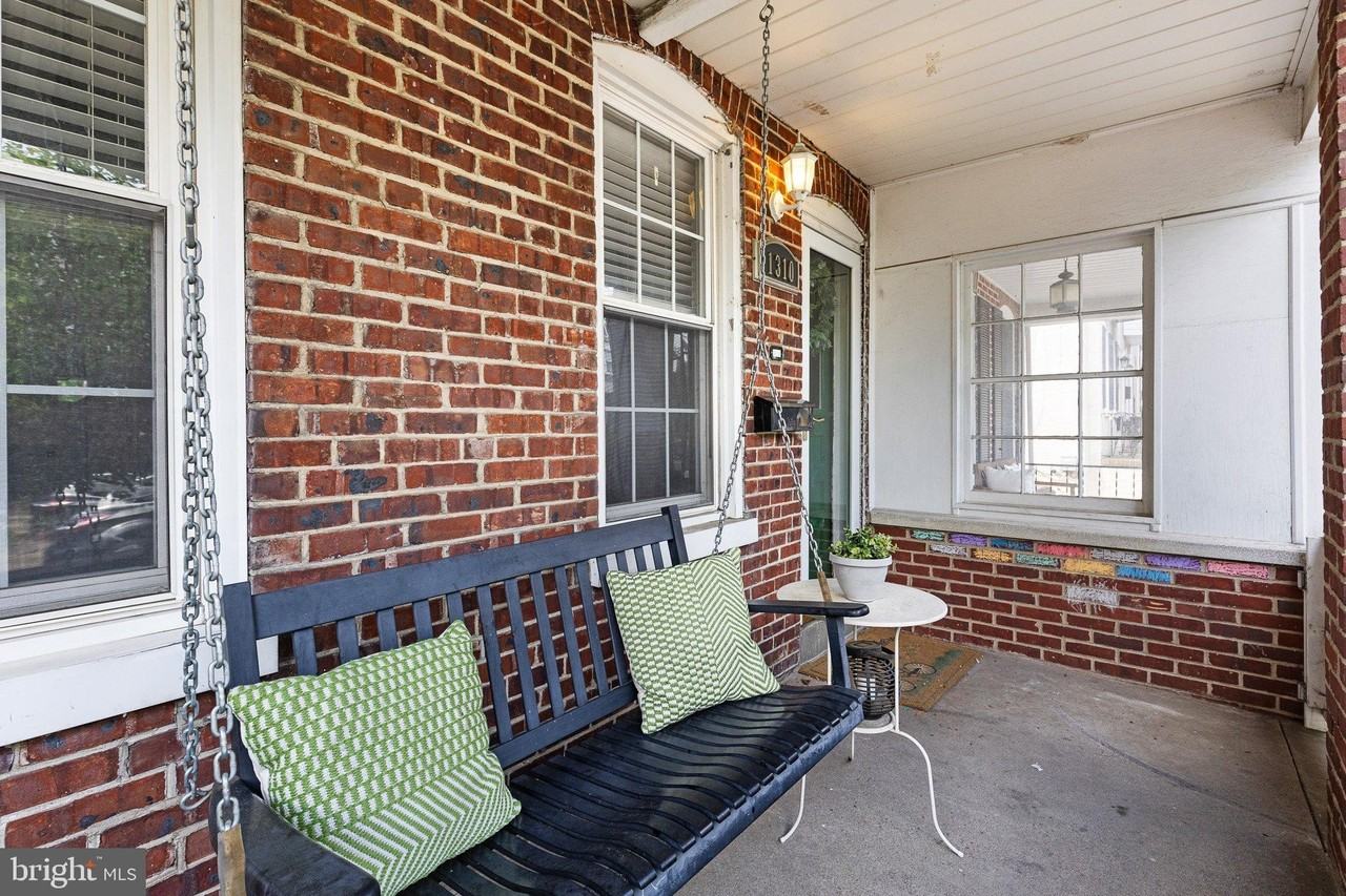 1310 N Dupont St - Photo 2 of 20