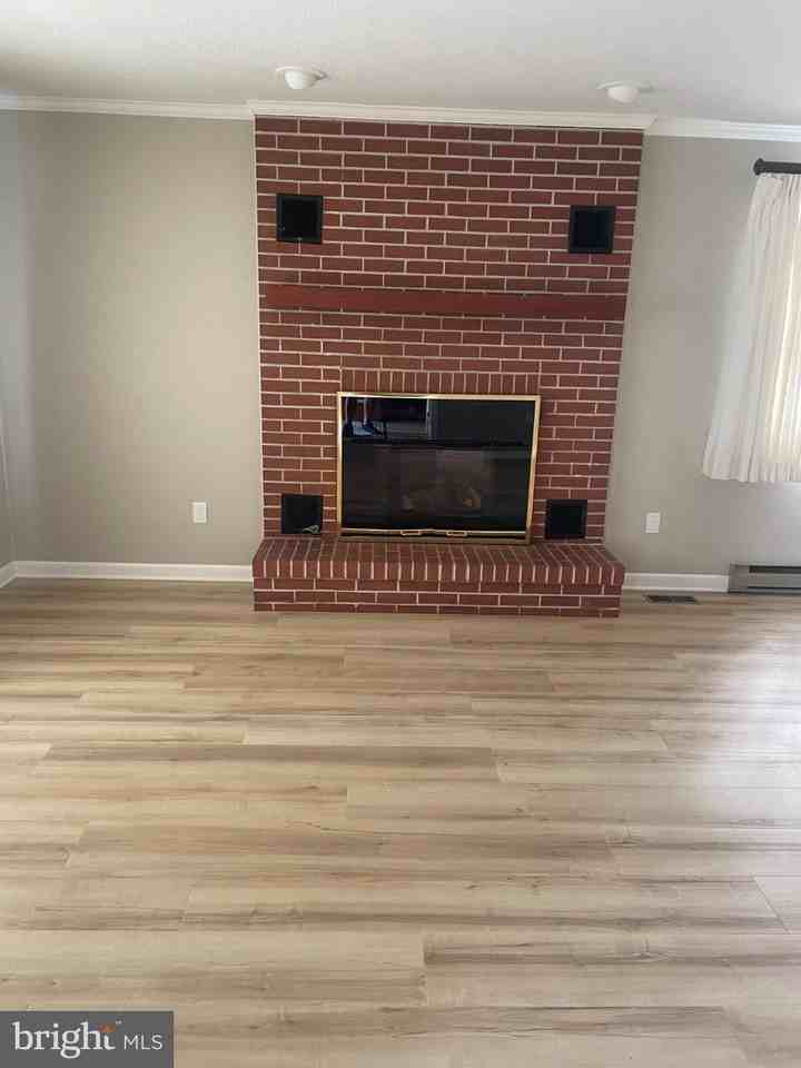 11 Bennett St - Photo 3 of 15