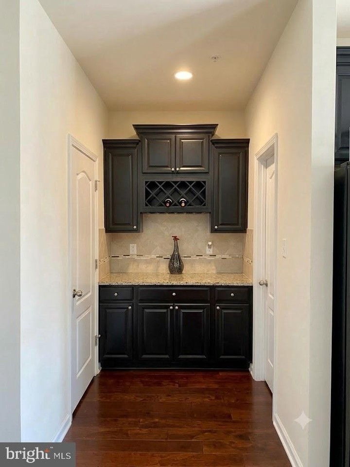 7014 Foxton Way - Photo 3 of 29