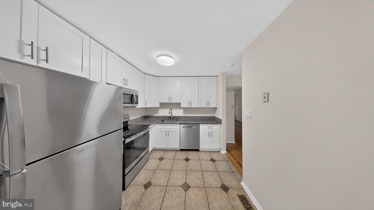 11902 Crimson Ln #152 - Photo 6 of 26