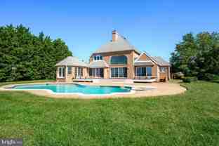 309 Blue Bay Rd - Photo 1 of 1