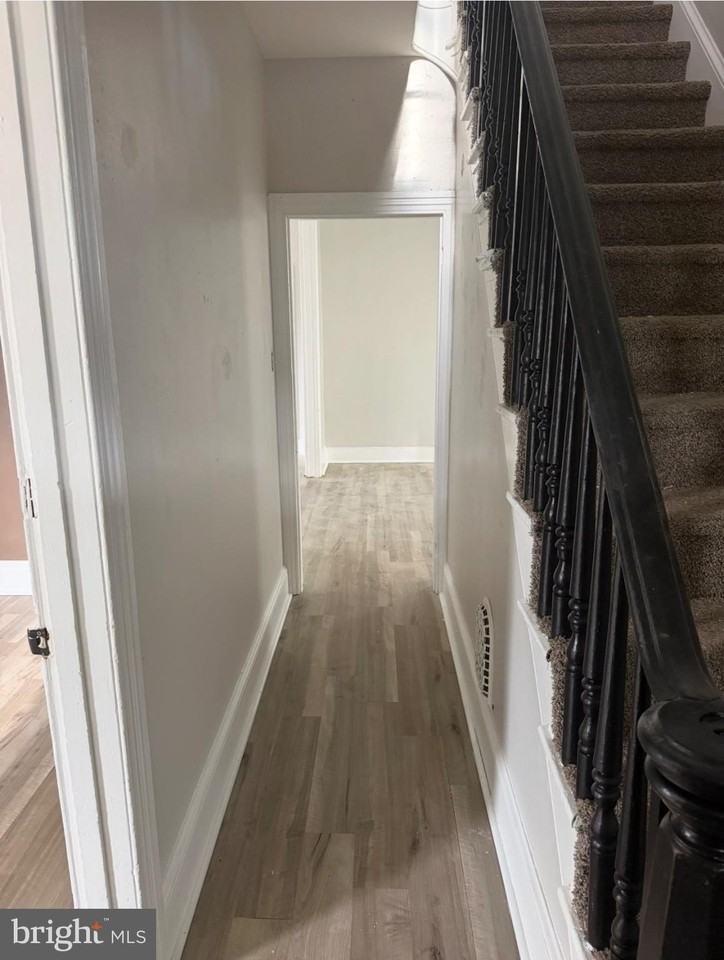 223 S 4th St - Photo 3 of 15