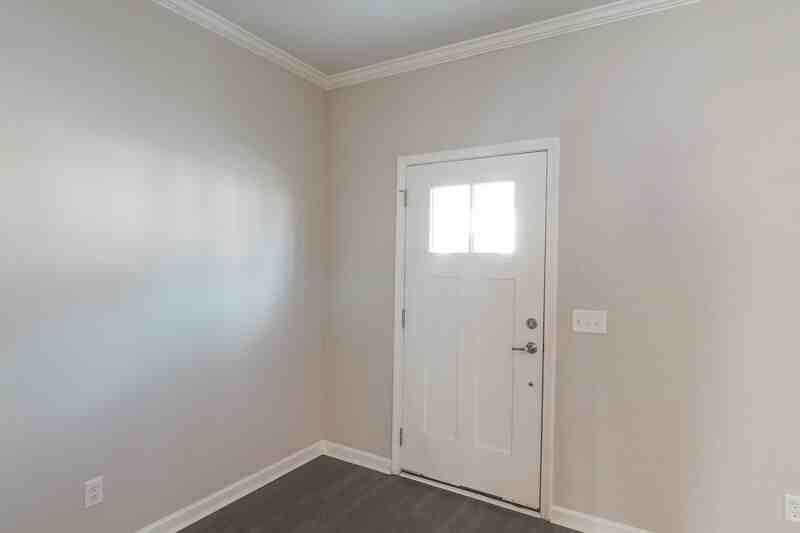 94 Reese Way - Photo 5 of 36