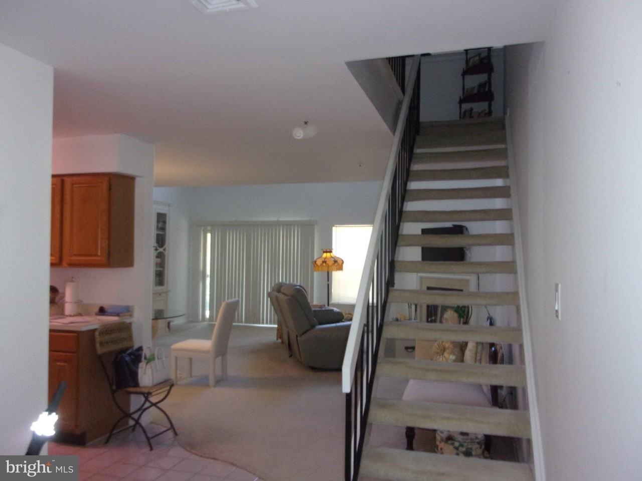 4038 Main St - Photo 5 of 27