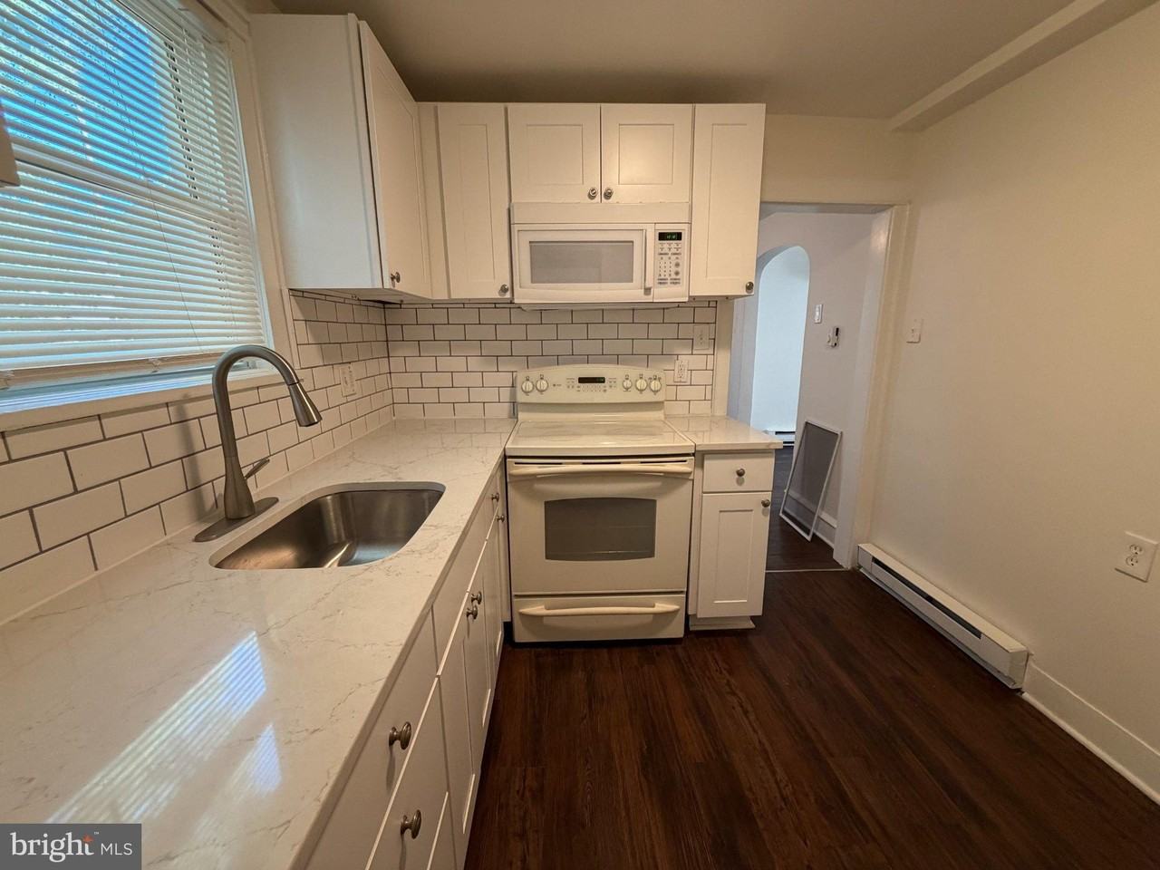 266 Shell Rd #B1 - Photo 2 of 3