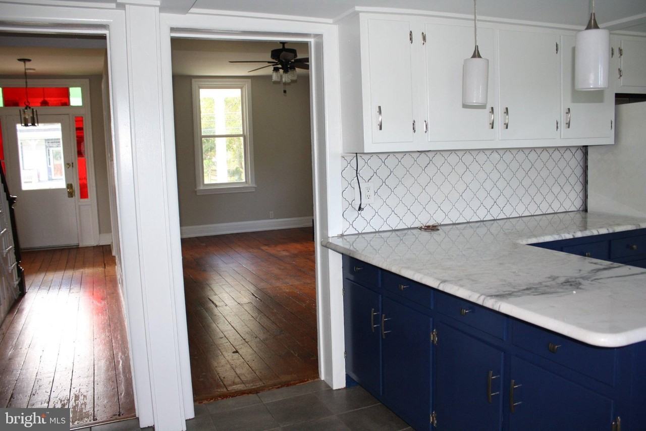 238 Cochran St - Photo 7 of 7