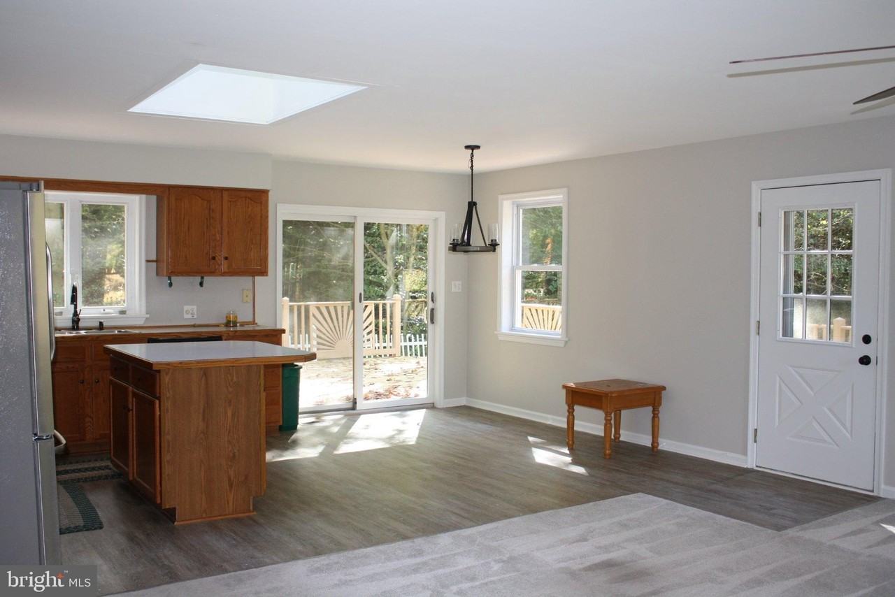 1663 Embreeville Rd - Photo 2 of 7