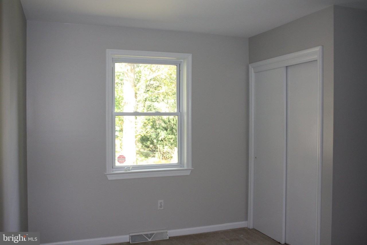 1663 Embreeville Rd - Photo 6 of 7
