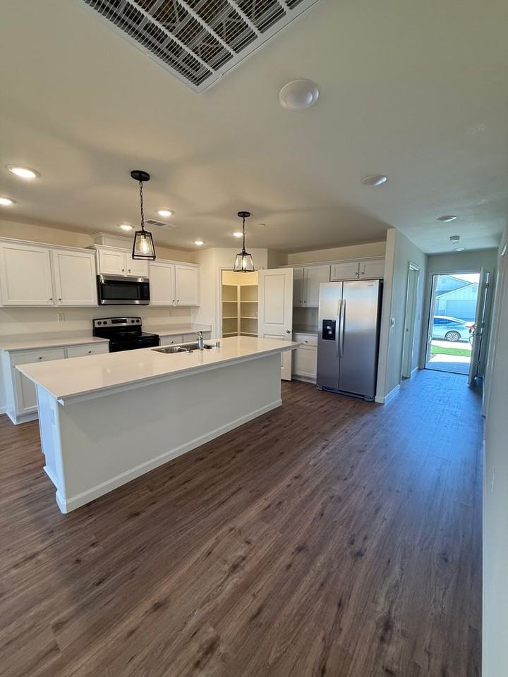 30643 E Margola Ave - Photo 2 of 17
