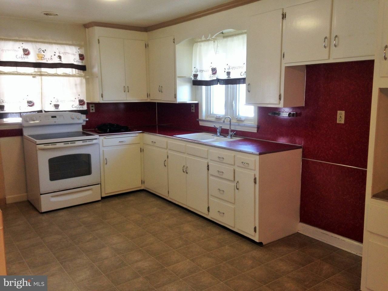 114 Voganville Rd - Photo 3 of 5