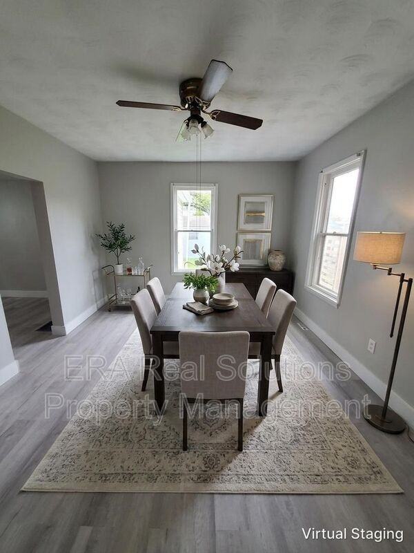 49 S Harris Ave - Photo 4 of 34