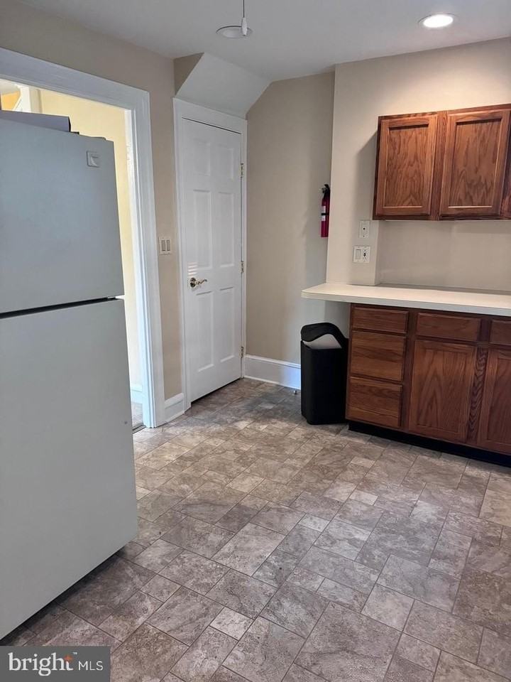 306 Whites Rd - Photo 6 of 12