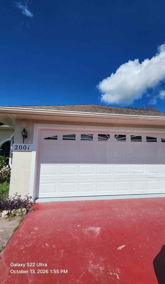 2001 Sw Altman Ave - Photo 2 of 25