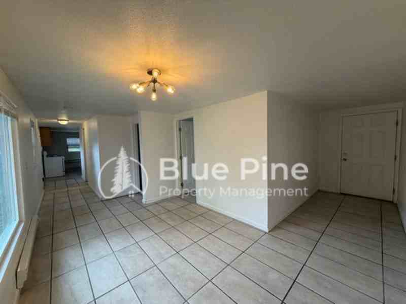 3551 Jason Ave #1 - Photo 3 of 10
