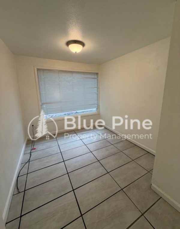 3551 Jason Ave #1 - Photo 4 of 10