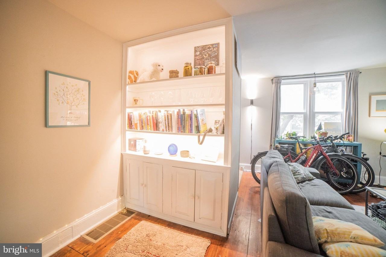 1109 N 3rd St - Photo 7 of 28