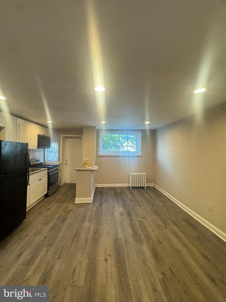 5577 Blakemore St - Photo 4 of 15