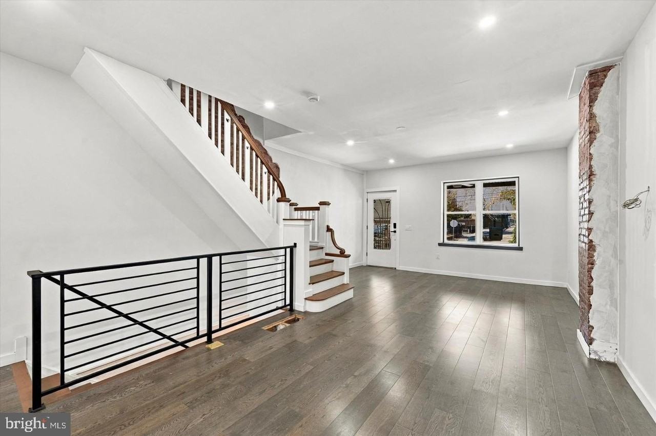 531 S 55th St - Photo 5 of 33