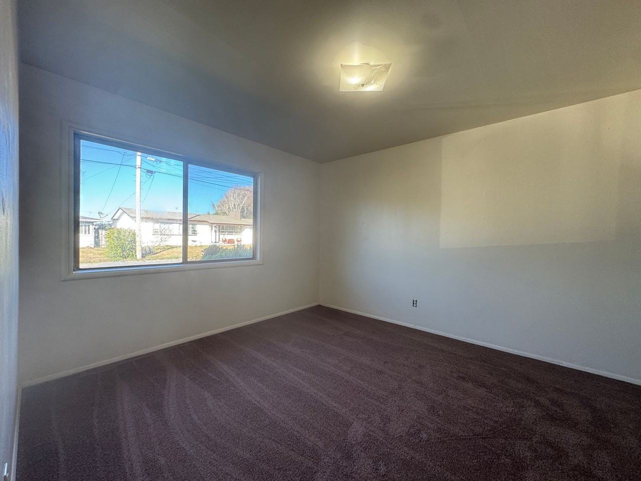 1815 1815 & 1815 A ROBERTS WAY - Photo 6 of 12