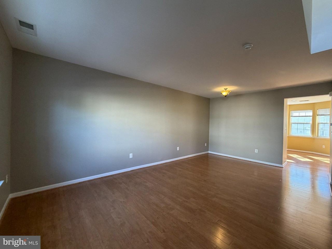109 Quinton Oaks Cir - Photo 4 of 29