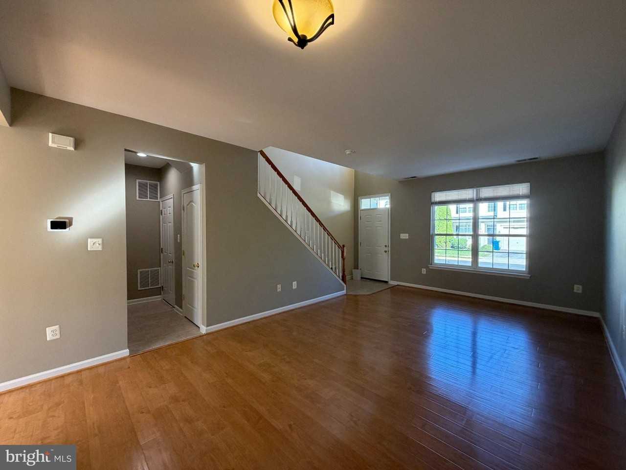 109 Quinton Oaks Cir - Photo 7 of 29