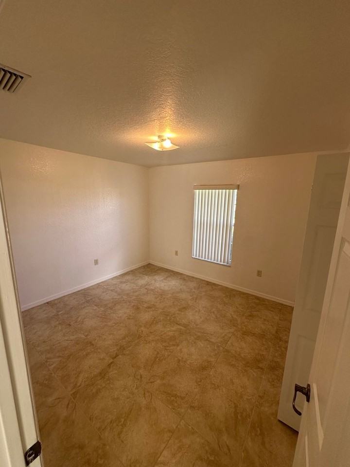 8538 Sw 136th Loop - Photo 6 of 11