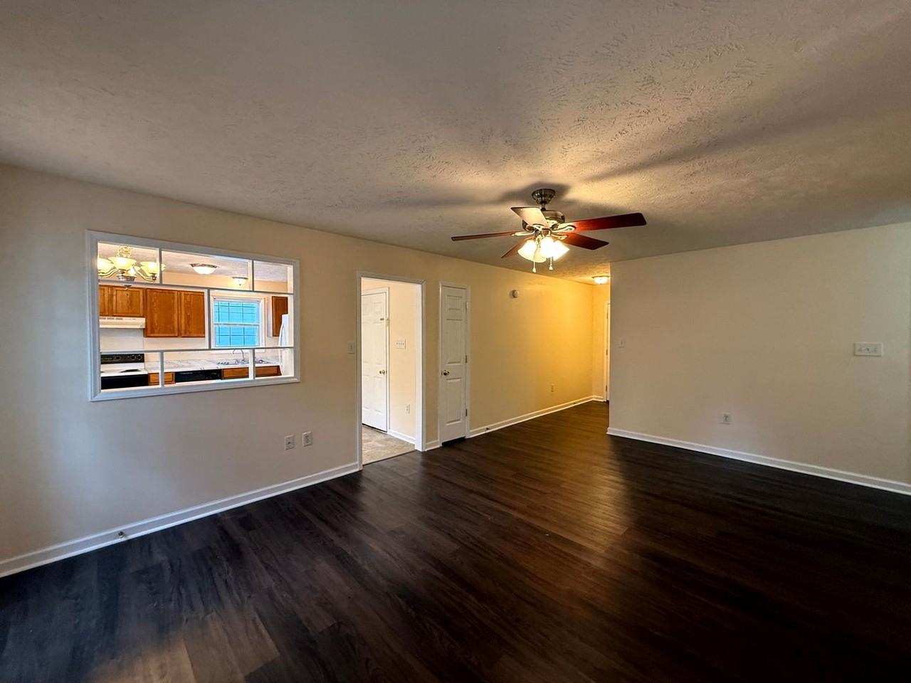 163 Brandywood Ct - Photo 6 of 18