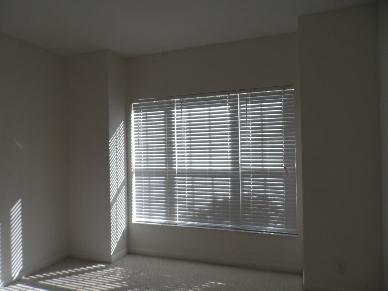 234 W Tarrington Dr - Photo 3 of 34