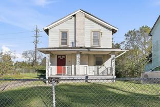 116 Strand Ave - Photo 1 of 1