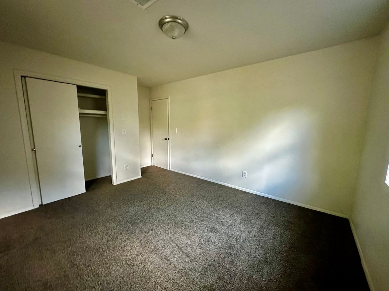 304 Lura Dr - Photo 6 of 6