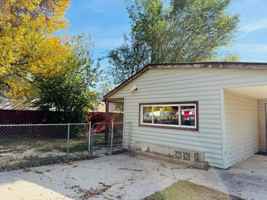 featured image of 1006 Howard Ave