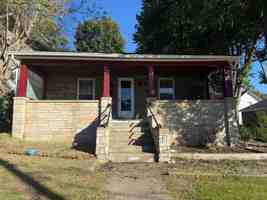 featured image of 906 Greendale Dr