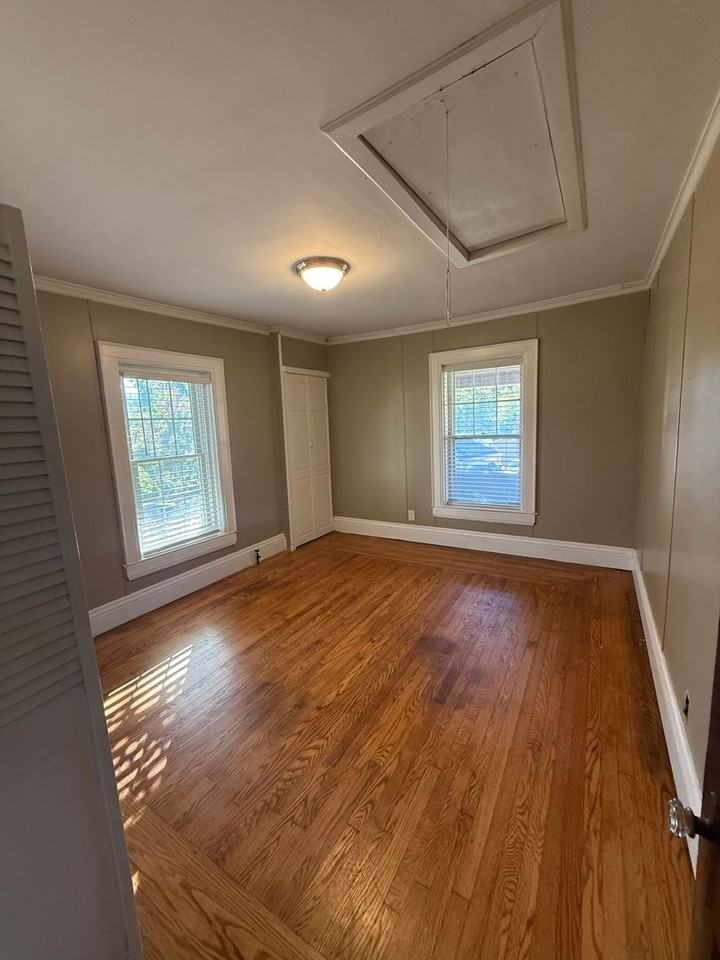 906 Greendale Dr - Photo 6 of 14