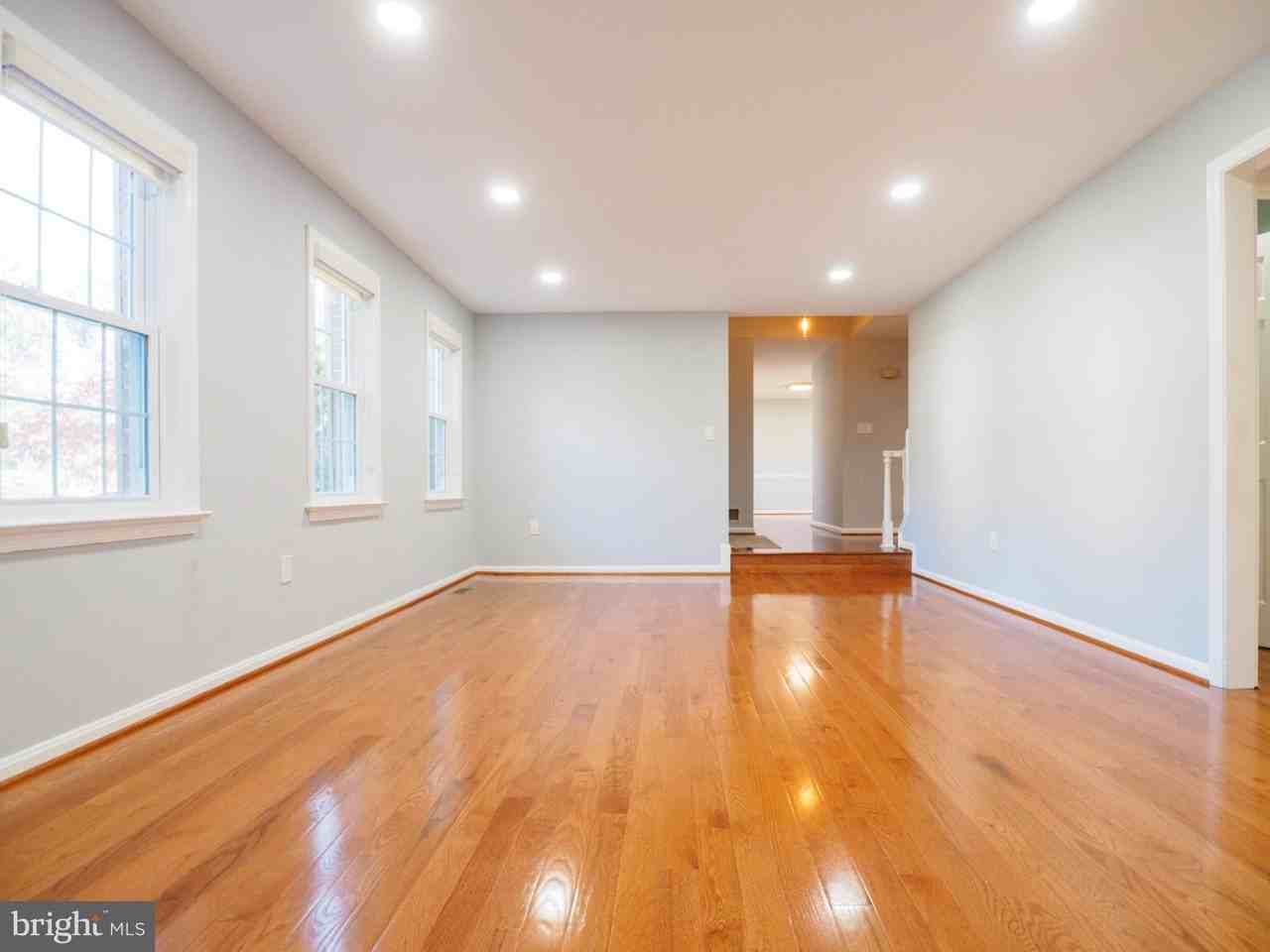 1509 Snughill Ct - Photo 5 of 50