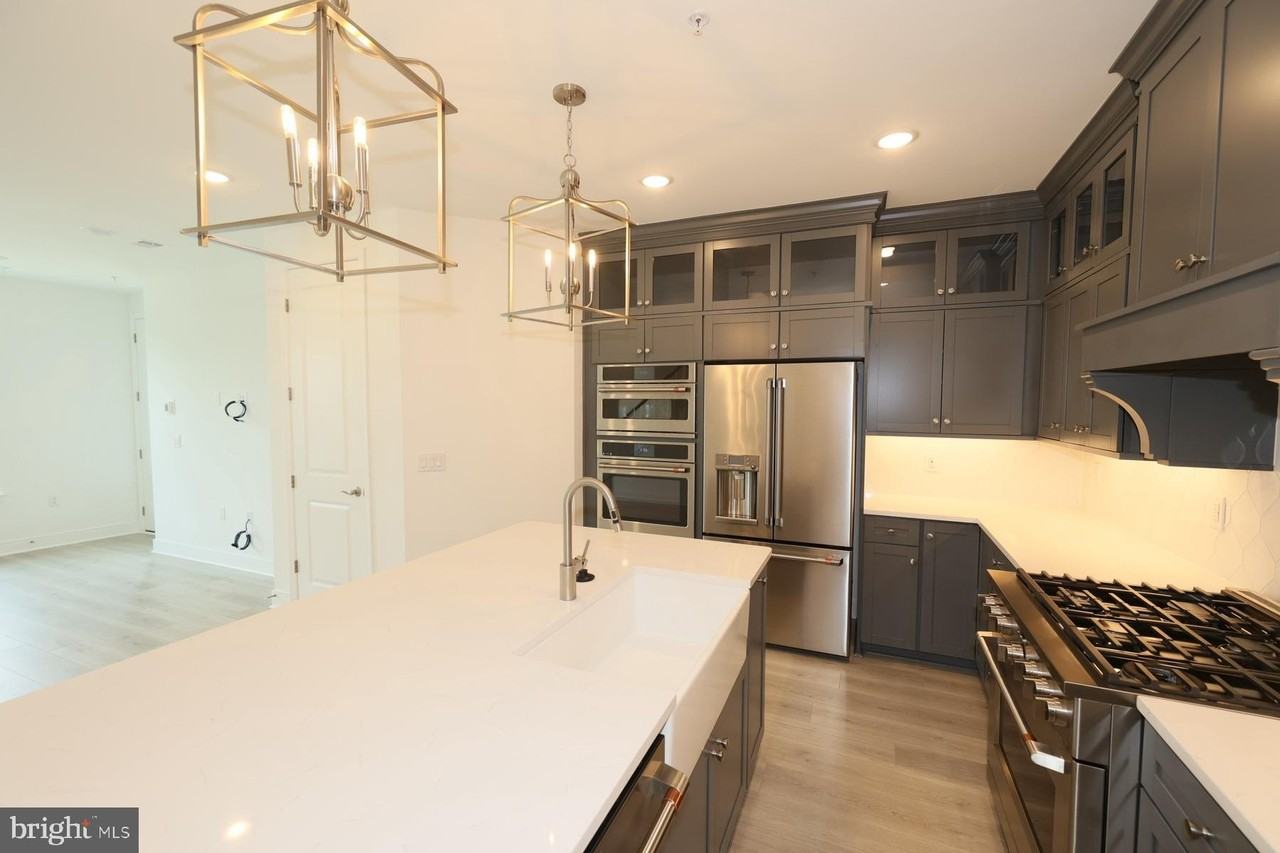 14956 Deco Cir - Photo 7 of 24