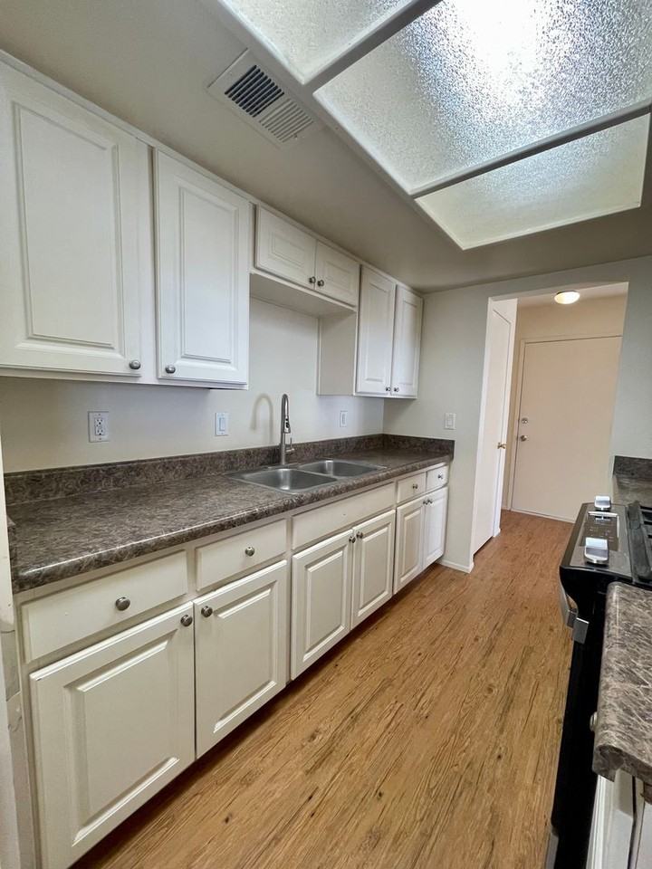 8431 Winter Gardens Blvd #A - Photo 6 of 21