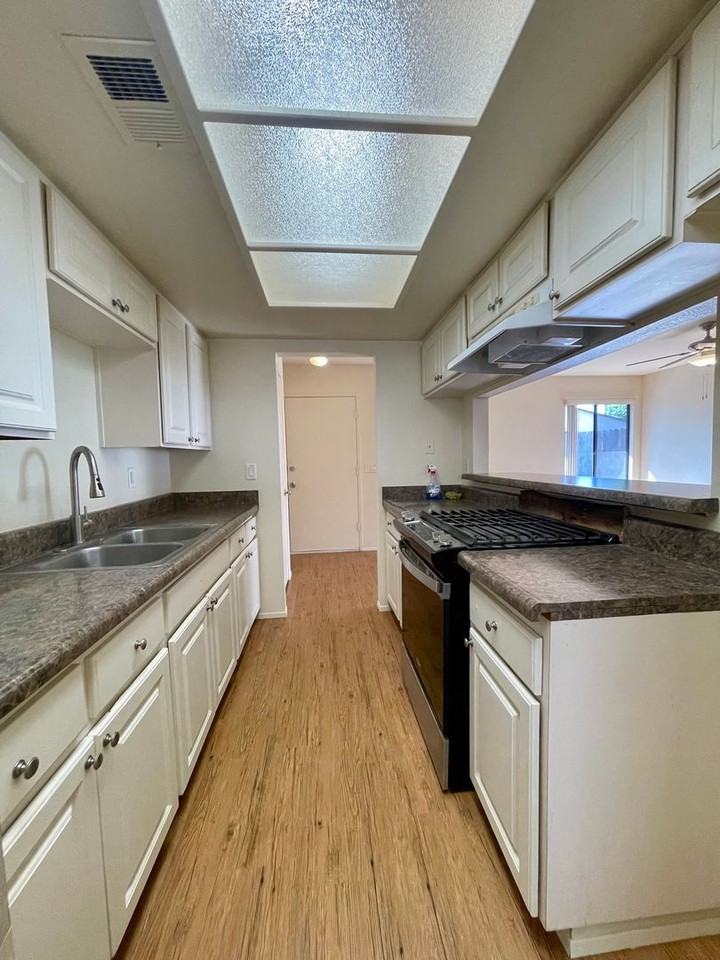 8431 Winter Gardens Blvd #A - Photo 7 of 21