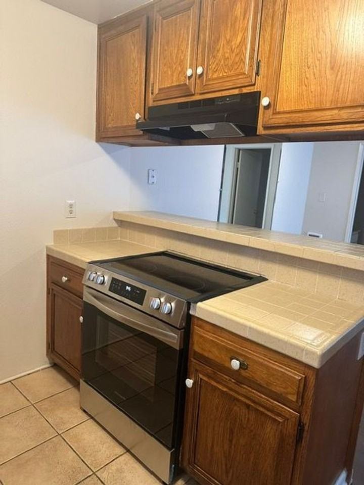 9568 Easter Way - Photo 7 of 18