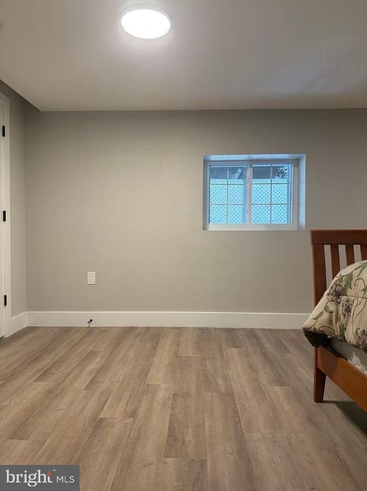 20820 Grainery Ct - Photo 7 of 15